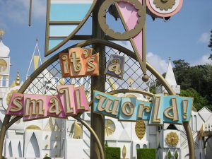 Disneyland-It's a small world Image/Jonnyboyca