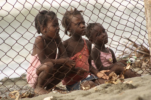 Haitian children Image/dghchocolatier via pixabay